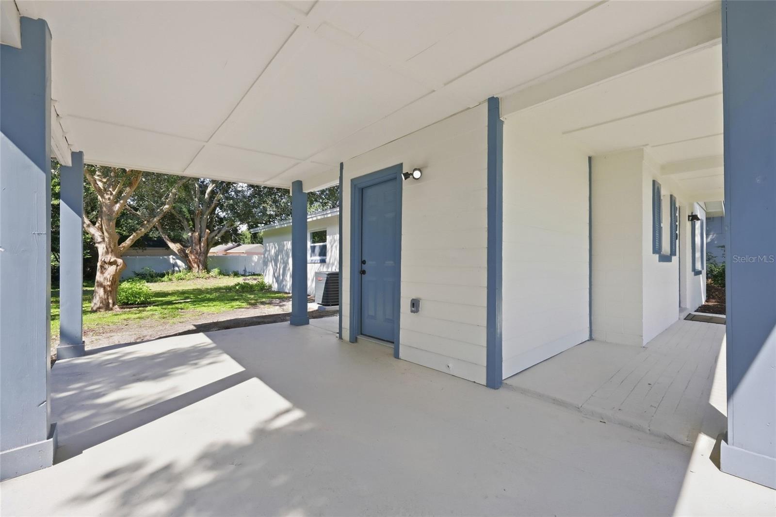 2470 Ivan Ct Property Photo 3