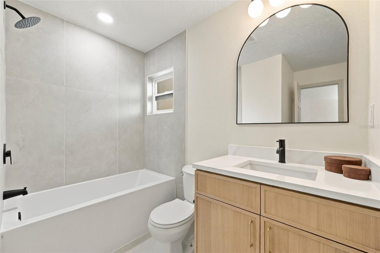 2470 Ivan Ct Property Photo 20