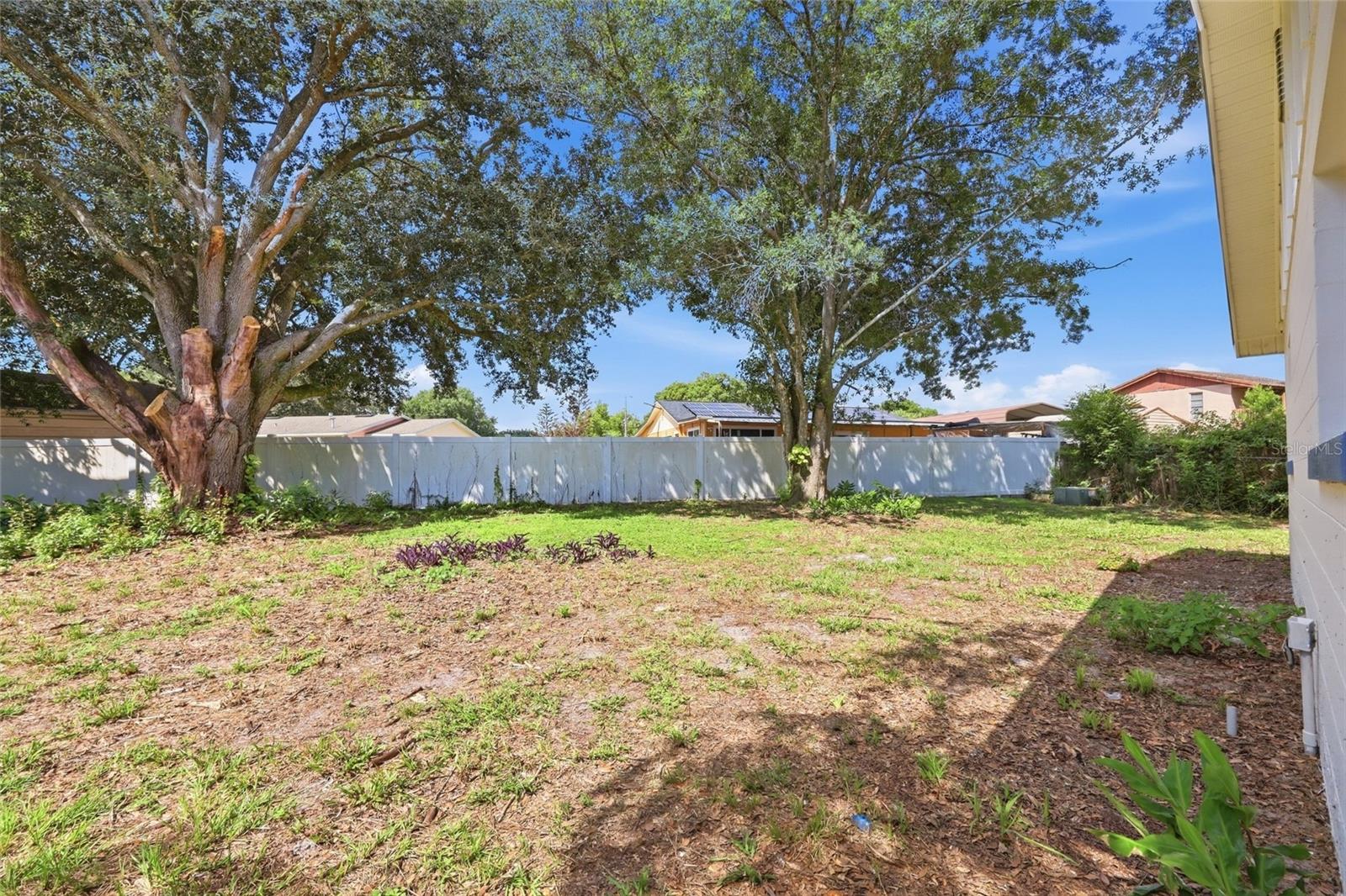 2470 Ivan Ct Property Photo 34