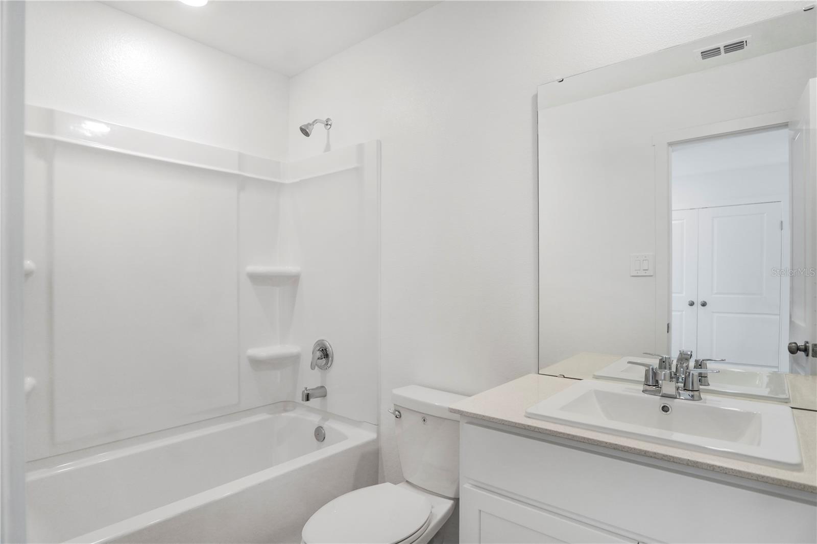 1566 Plank Pl Property Photo 27