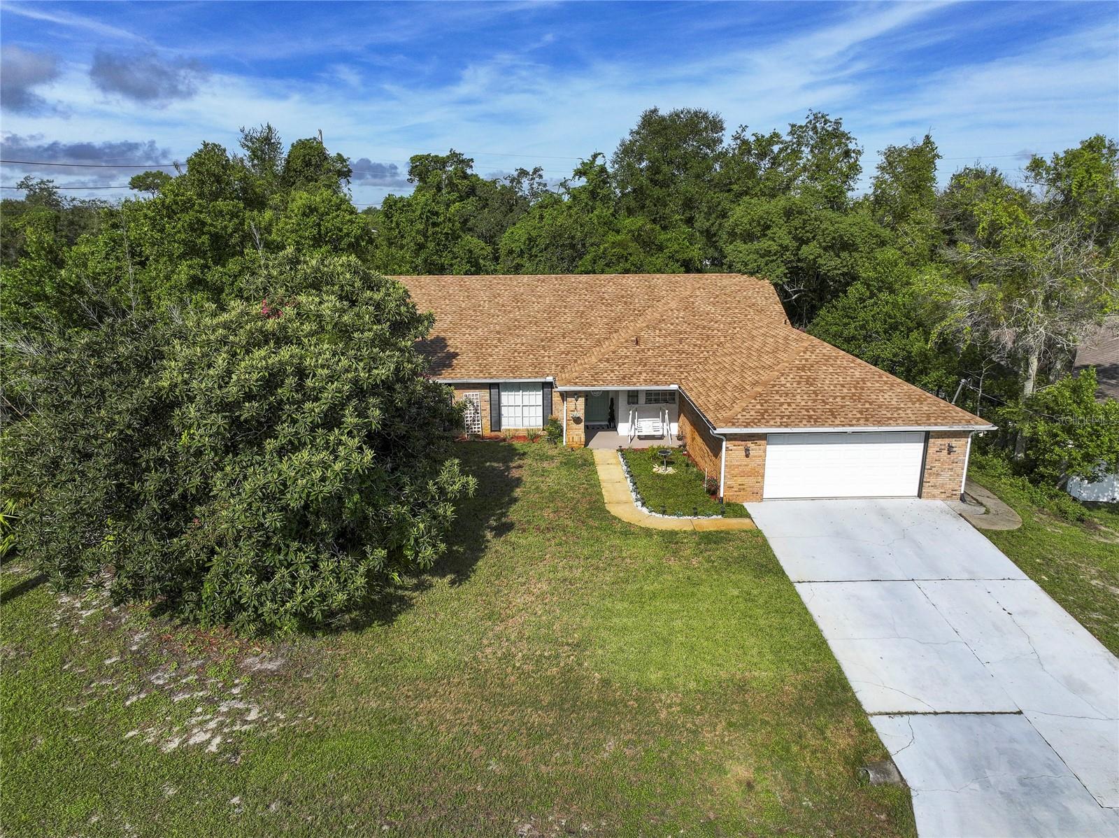 2 ROSEDOWN BLVD Property Photo 1