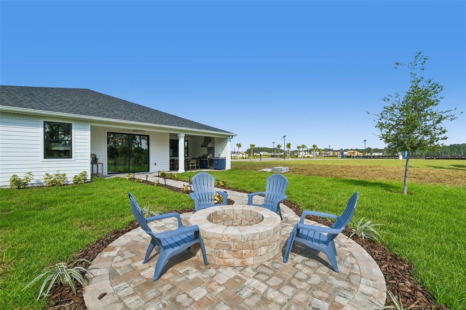 763 Junonia Blvd Property Photo 5