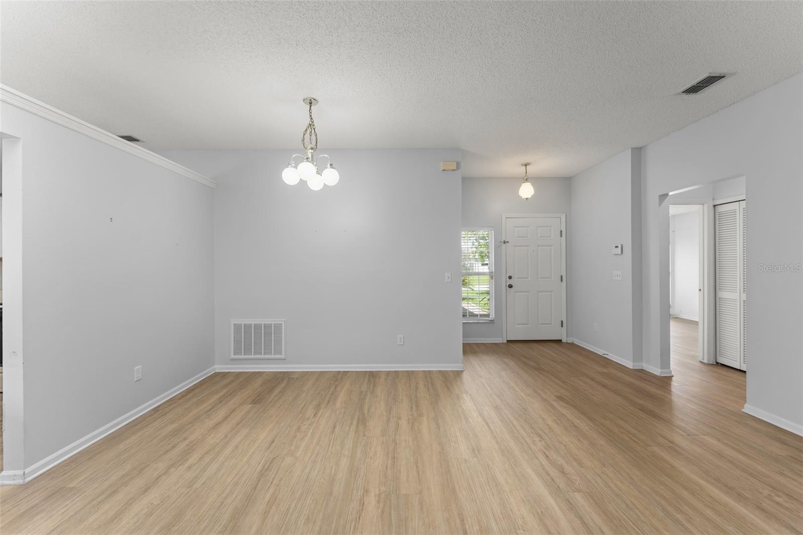 1280 Tyler Lake Cir Property Photo 3