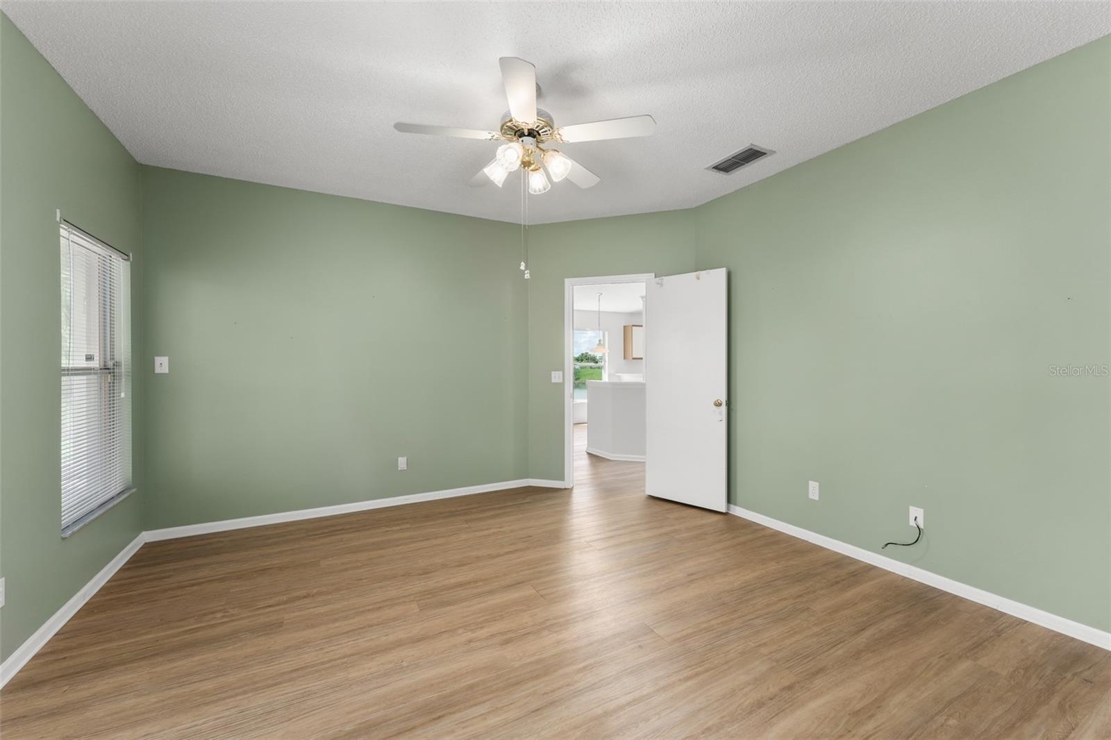 1280 Tyler Lake Cir Property Photo 21