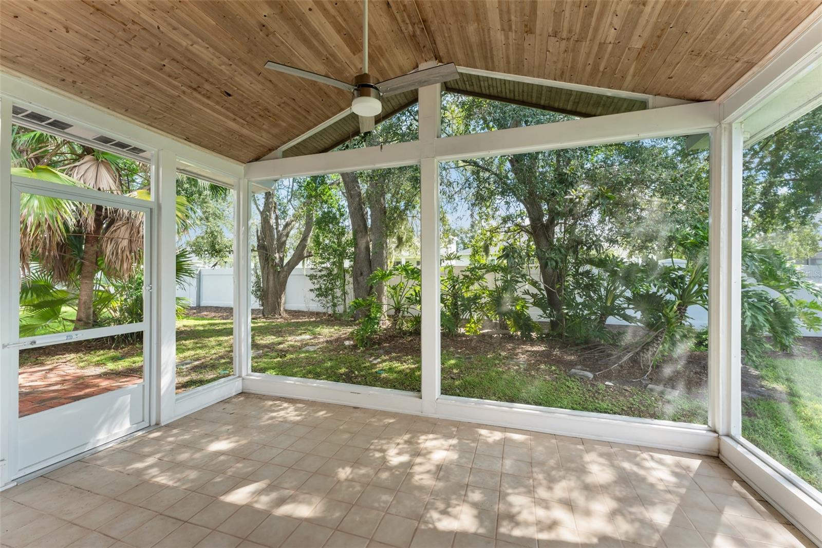 1280 Tyler Lake Cir Property Photo 31