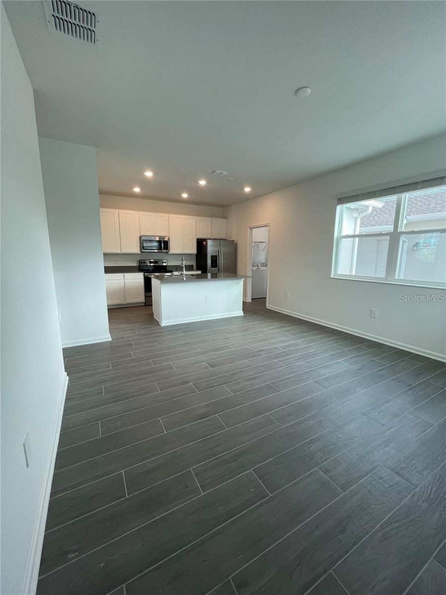 11367 Great Rock St Property Photo 10