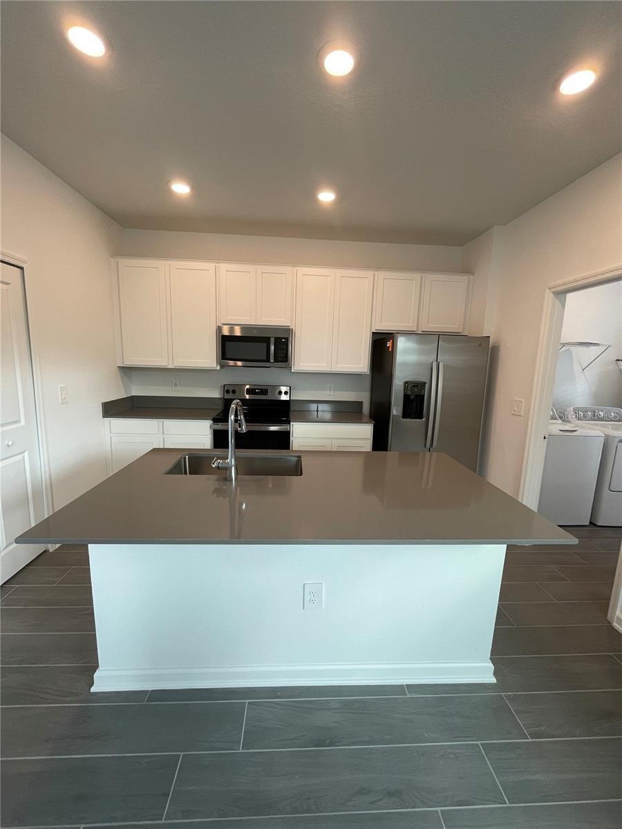 11367 Great Rock St Property Photo 12