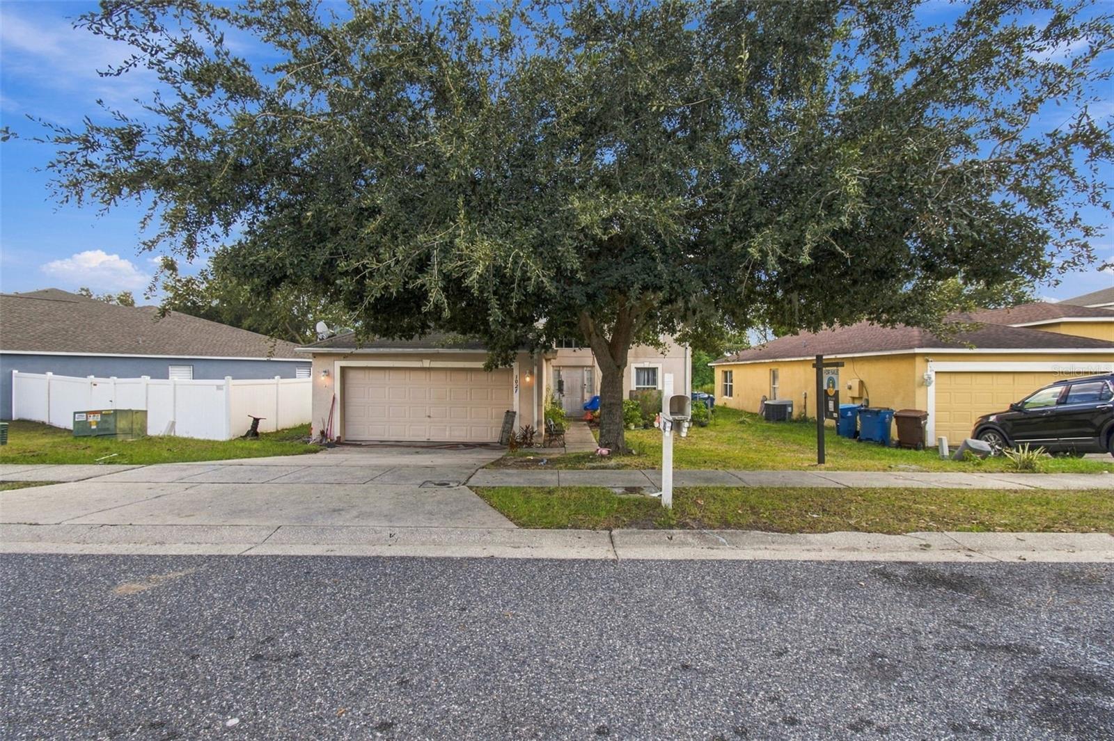 1027 Ronlin St Property Photo 2