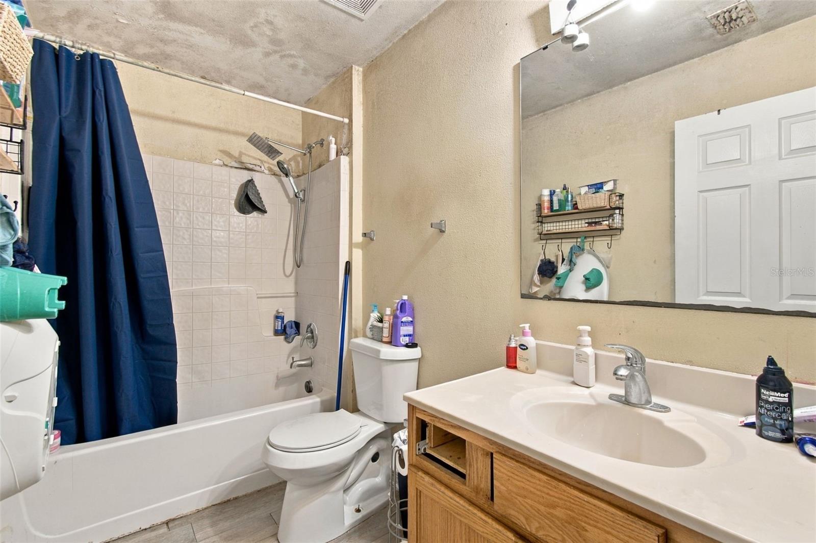 1027 Ronlin St Property Photo 10