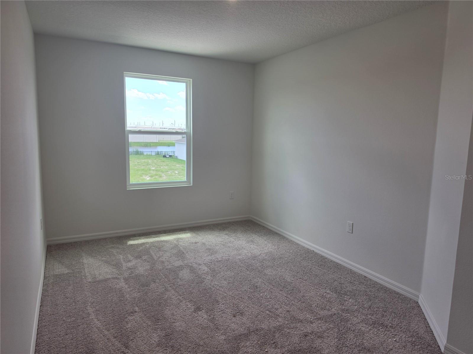 3889 Bluethread Way Property Photo 8