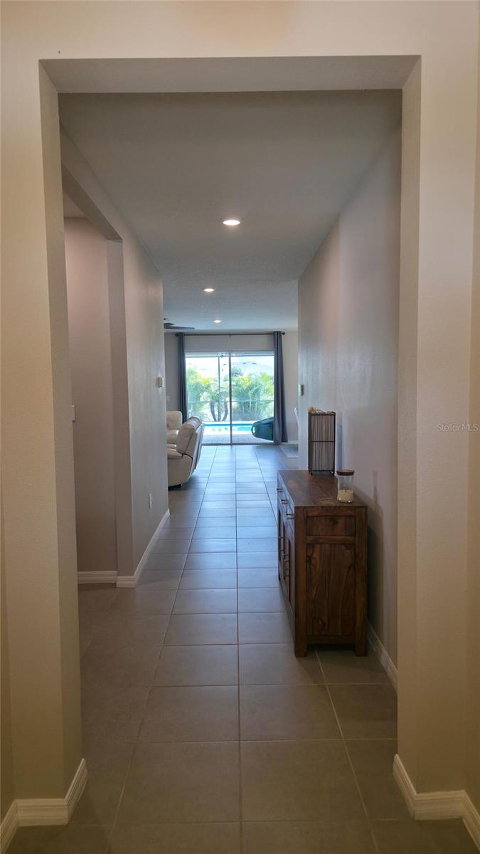 13318 Waterleaf Garden Cir Property Photo 8