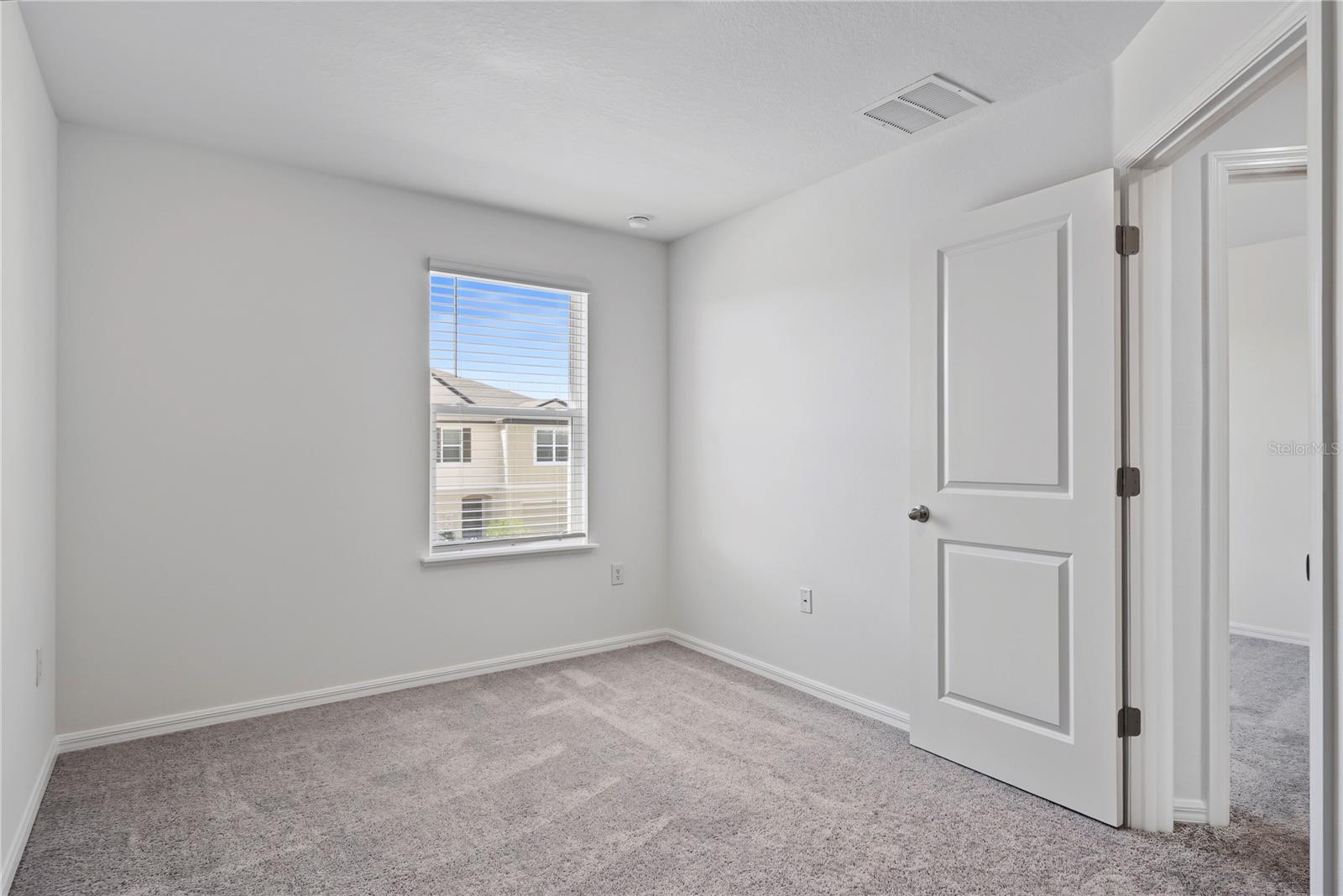3512 Eagles Crossing Way Property Photo 28