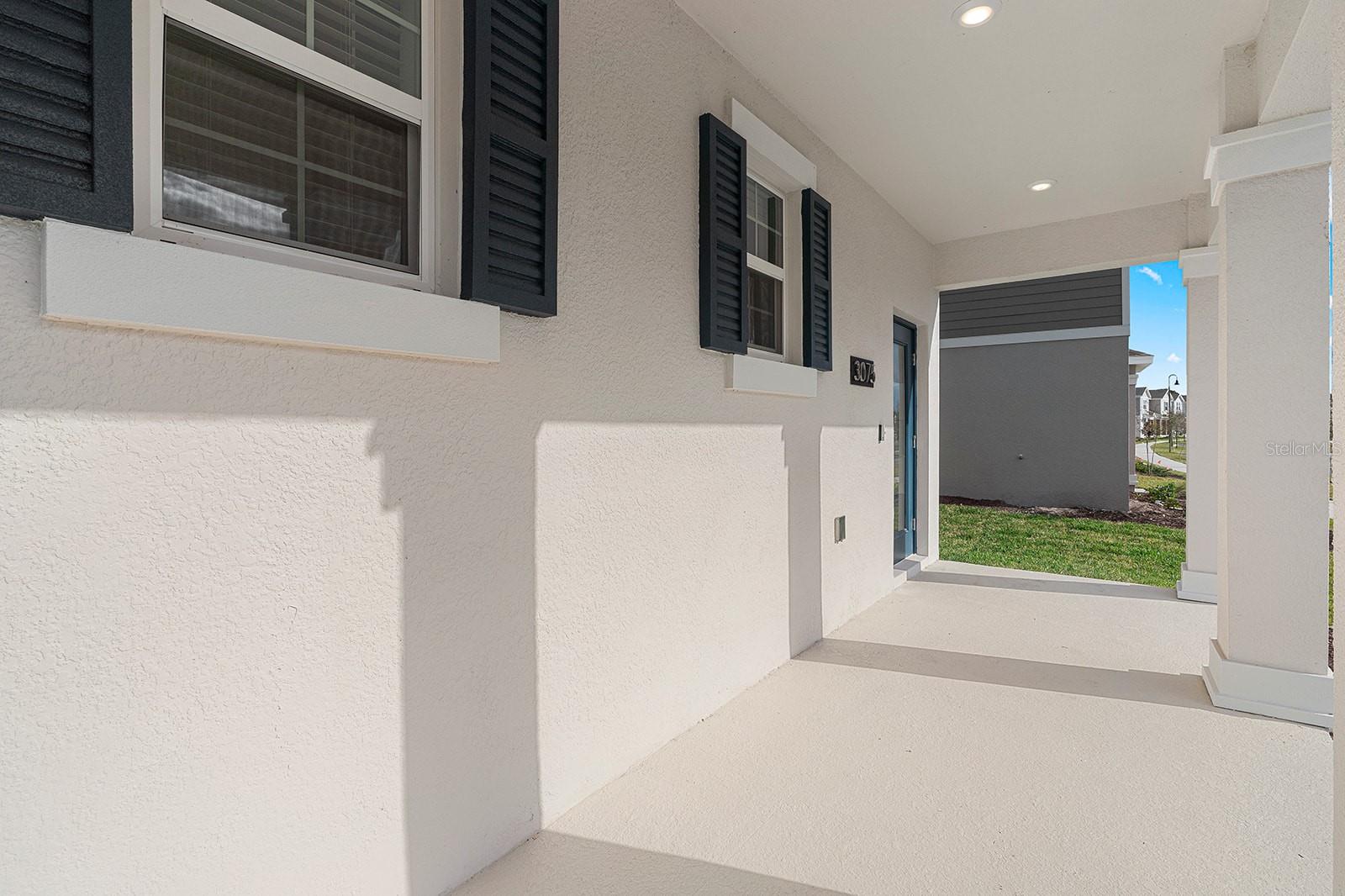 3075 Addison Blvd Property Photo 2