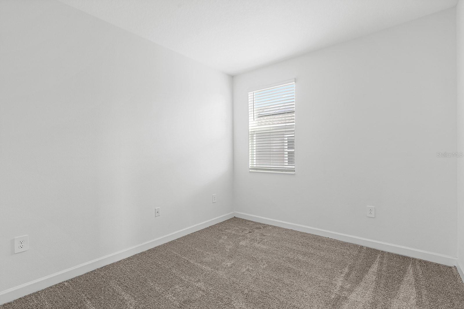 3075 Addison Blvd Property Photo 23