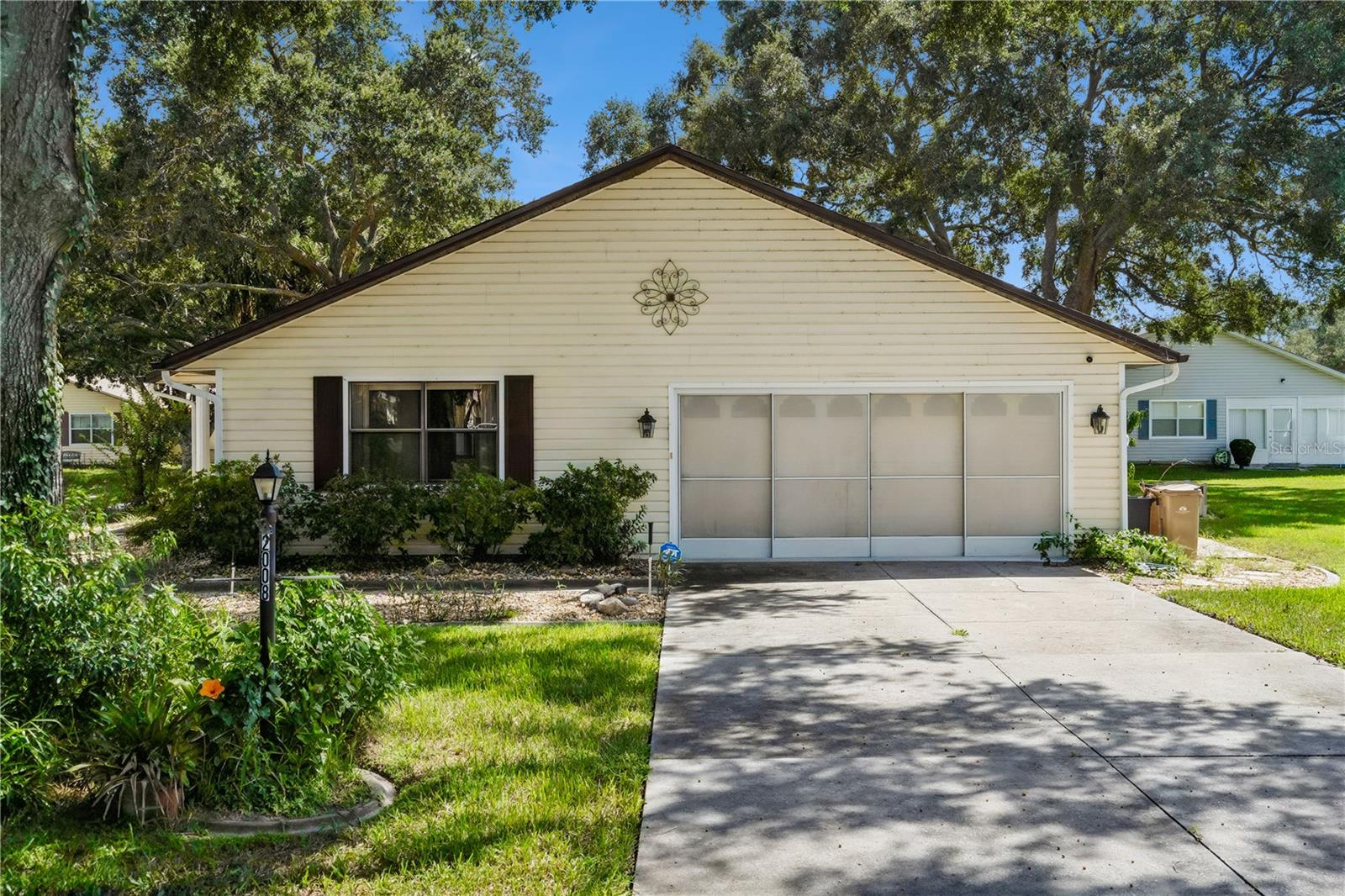 2008 TWEED CT