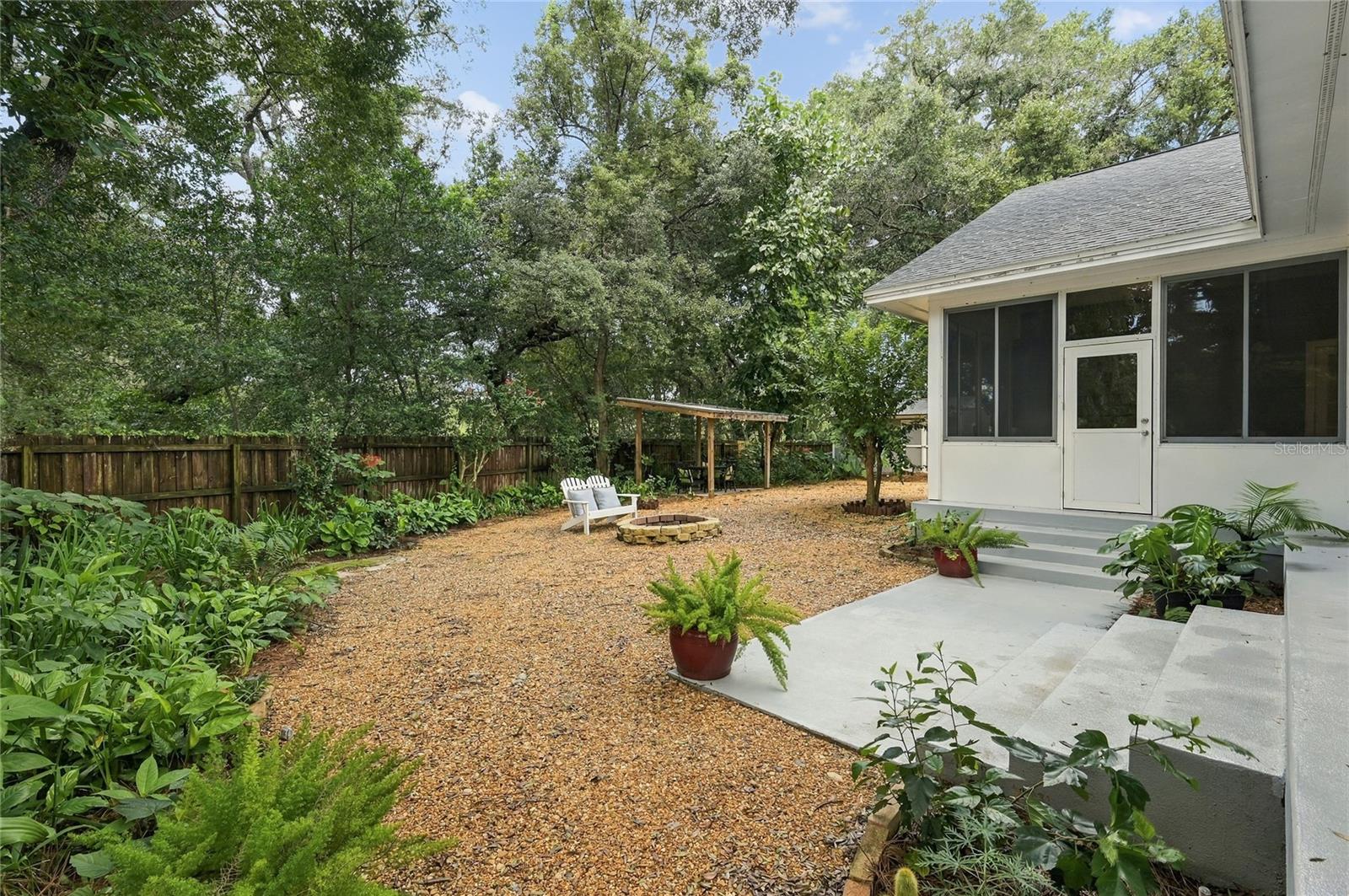 618 Crooked Pine Ct Property Photo 41