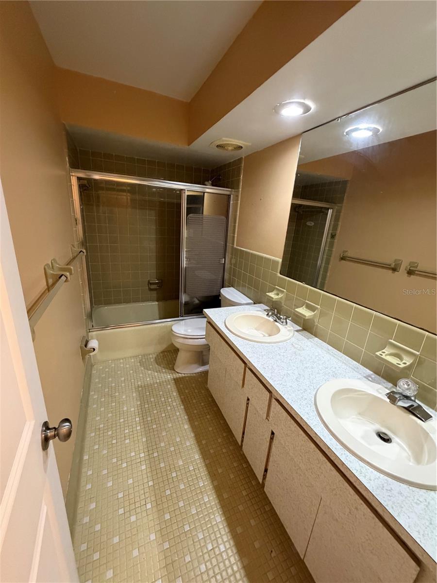 1631 Lema Dr Property Photo 18