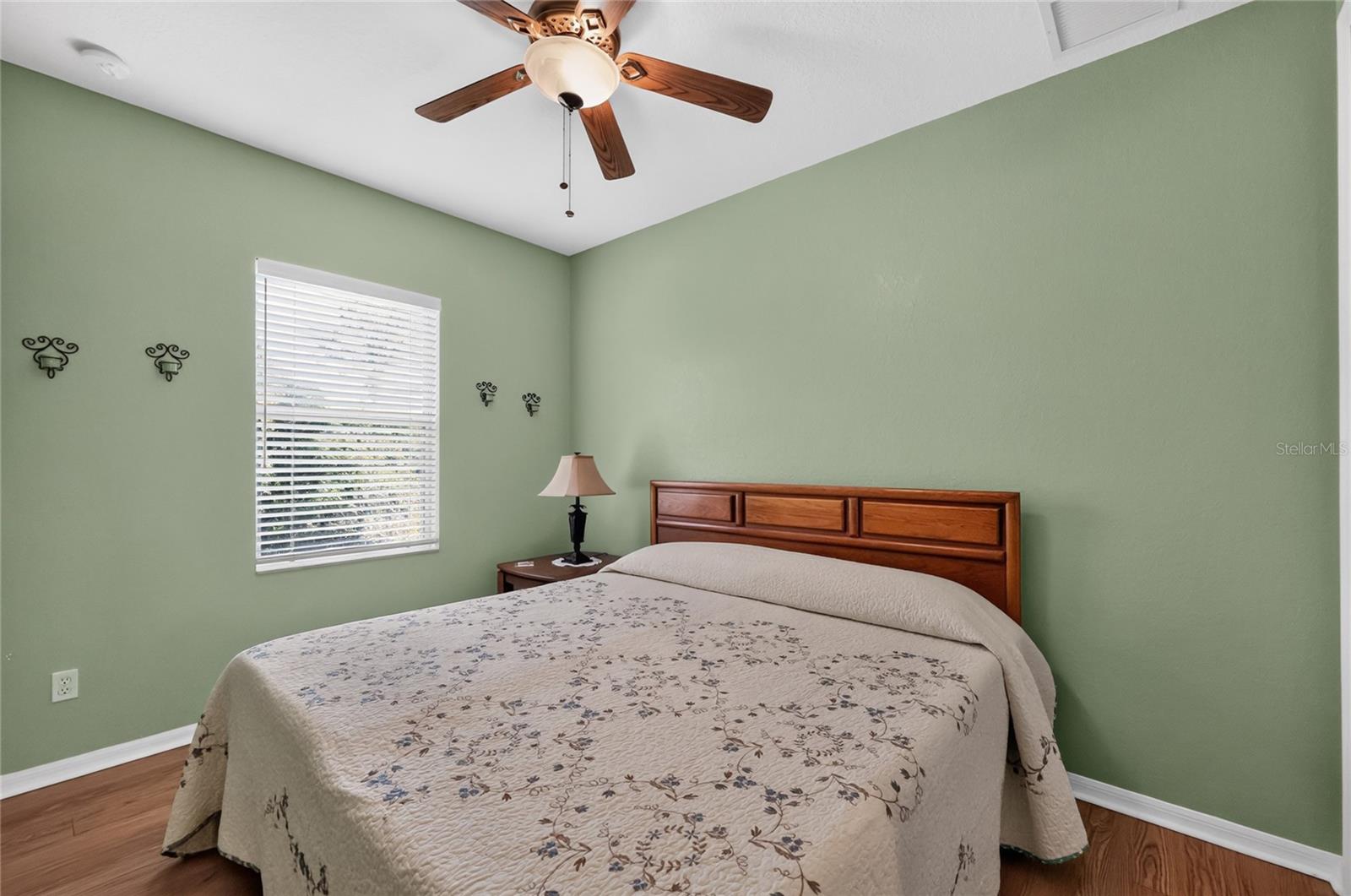 1792 Garden Sage Dr Property Photo 18