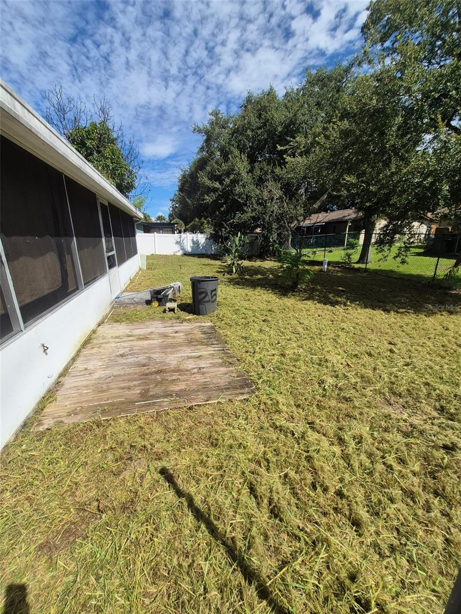 255 Gardenia Rd Property Photo 6