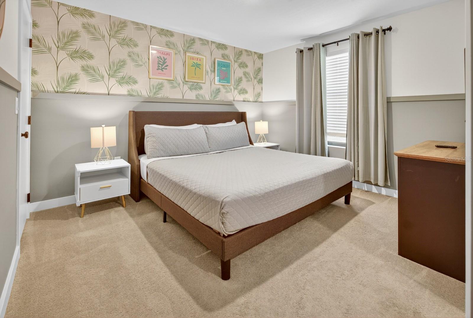 O6440876 Property Photo 23