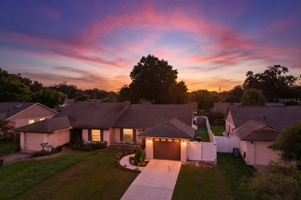 2483 Long Meadow Way Property Photo 3