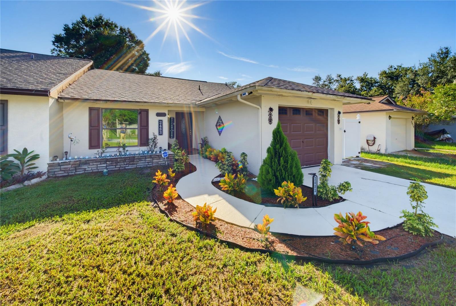 2483 Long Meadow Way Property Photo 4