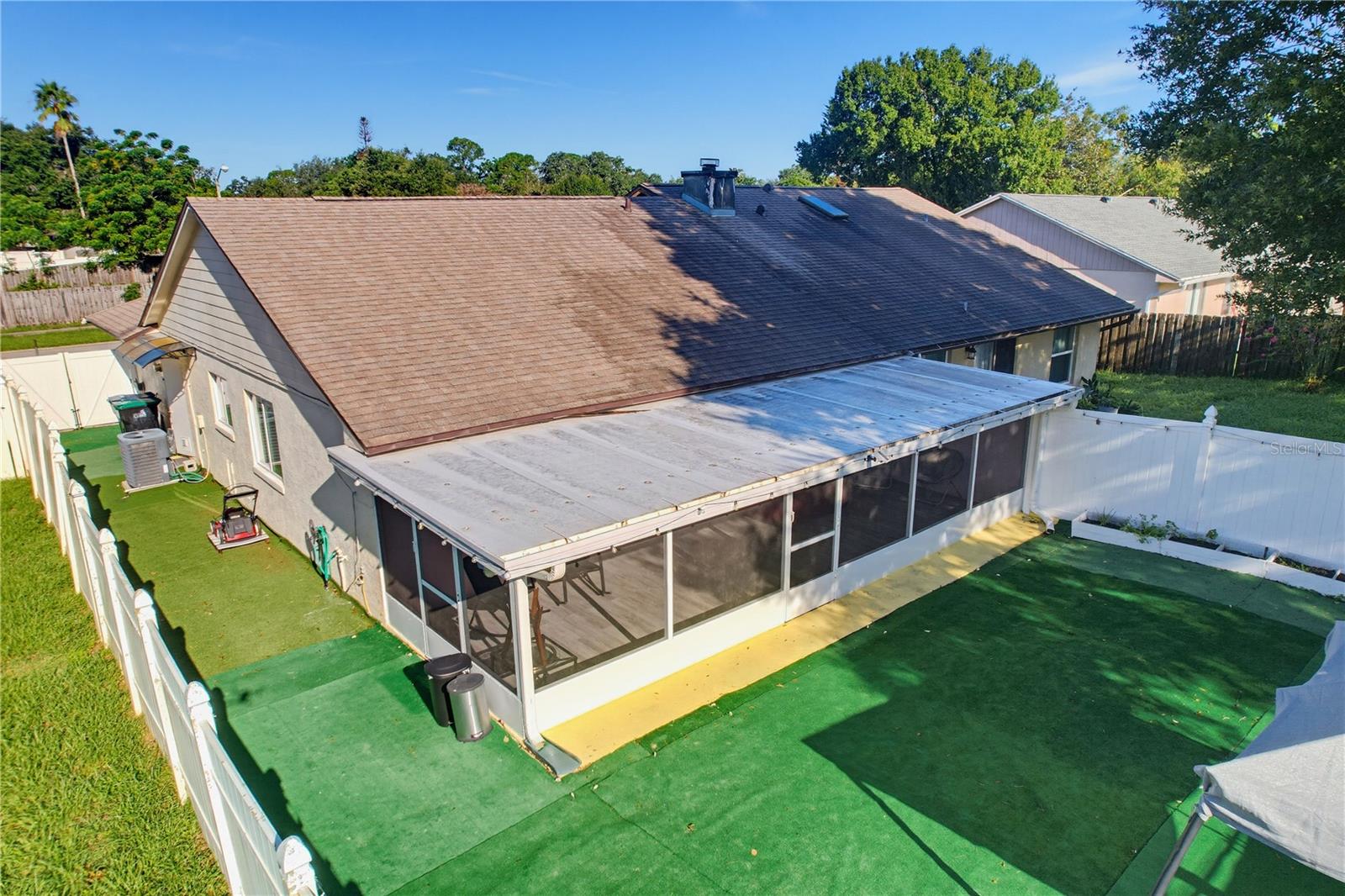 2483 Long Meadow Way Property Photo 17