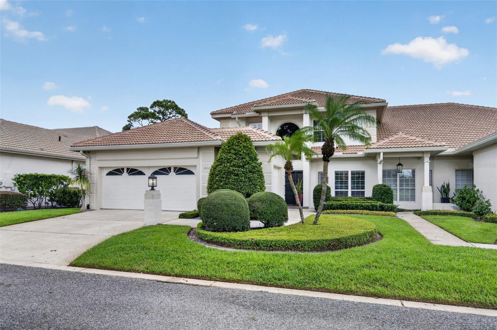 2422 Sweetwater Country Club Dr Property Photo 1
