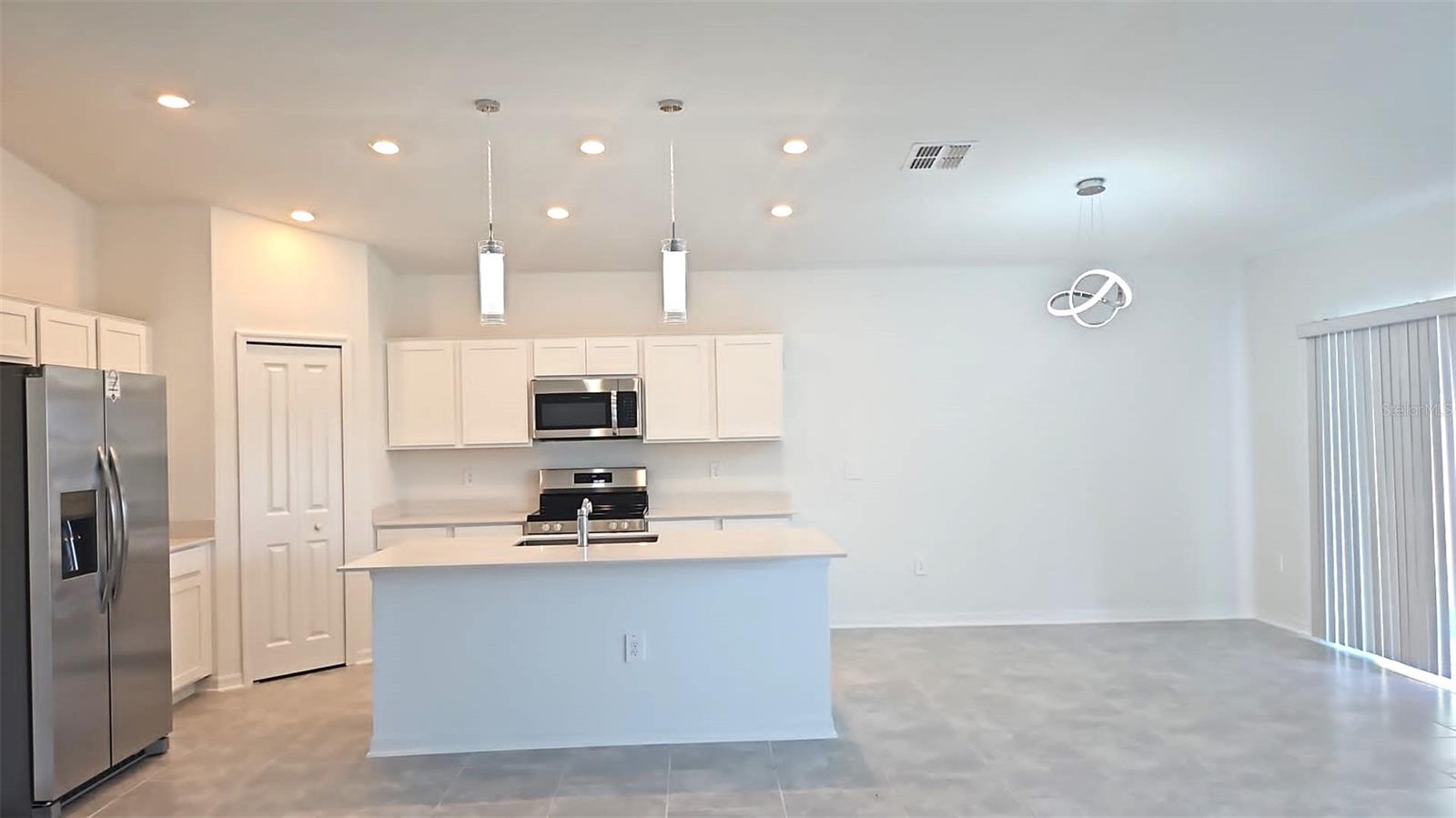 1124 Tyler Loop Property Photo 6