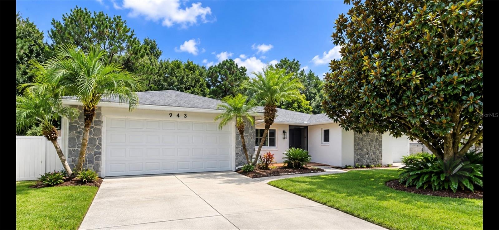 943 March Hare Ct Property Photo 1