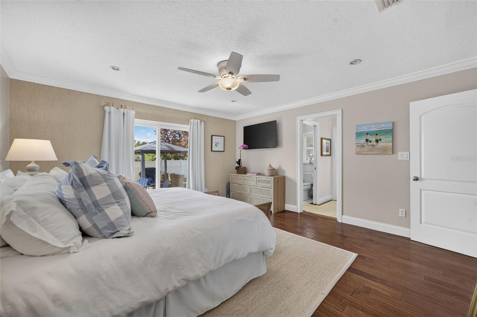 2414 Chinook Trl Property Photo 23