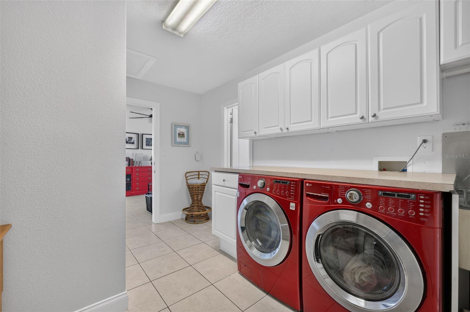 2414 Chinook Trl Property Photo 31