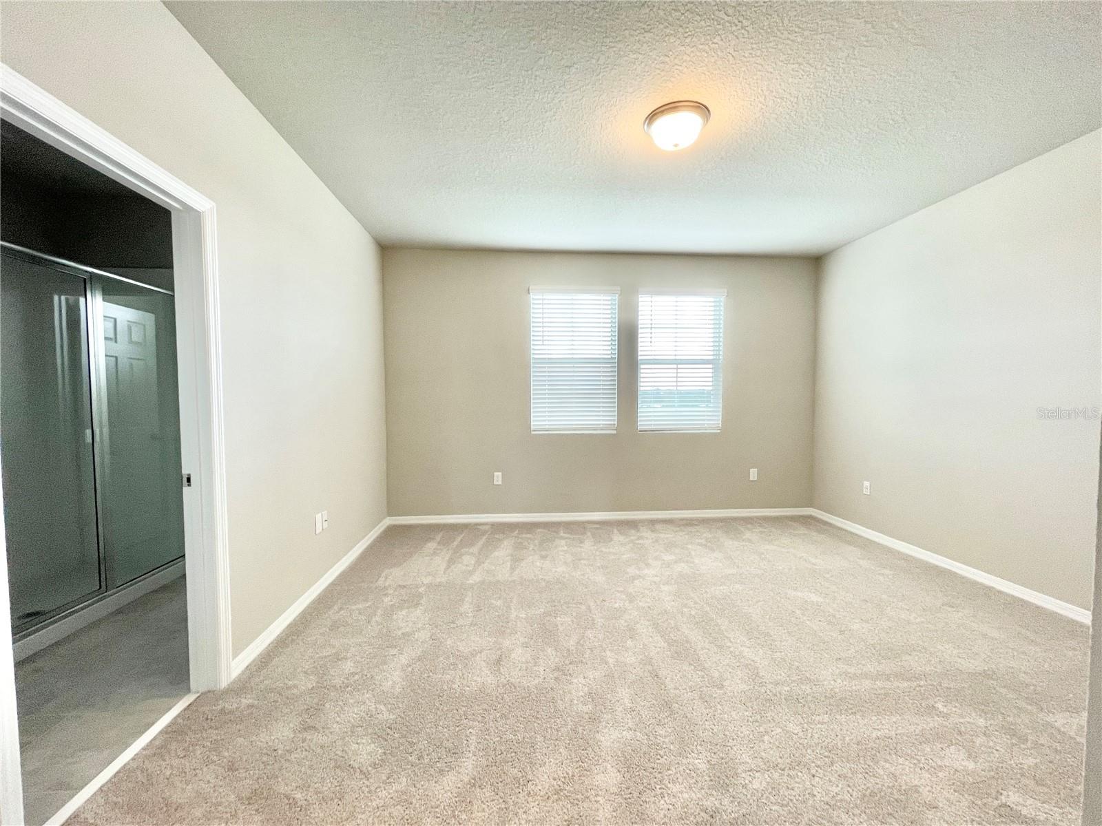 332 S Zuni Rd Property Photo 14