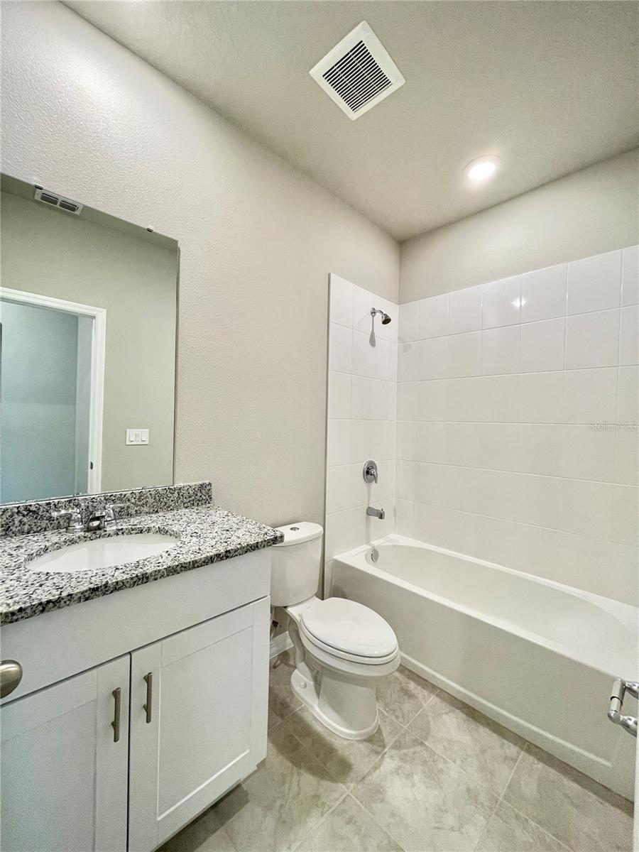 332 S Zuni Rd Property Photo 22