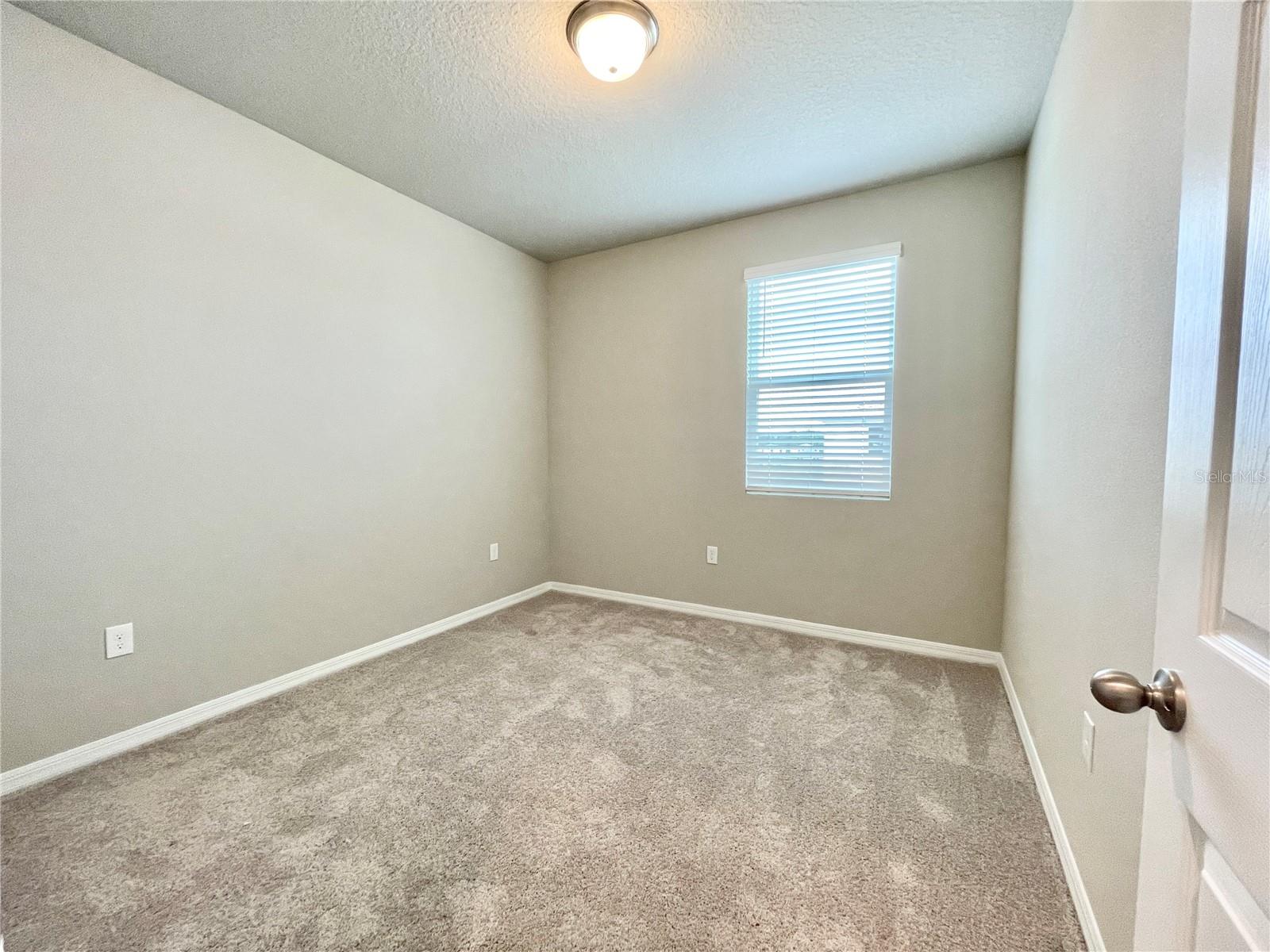 332 S Zuni Rd Property Photo 23