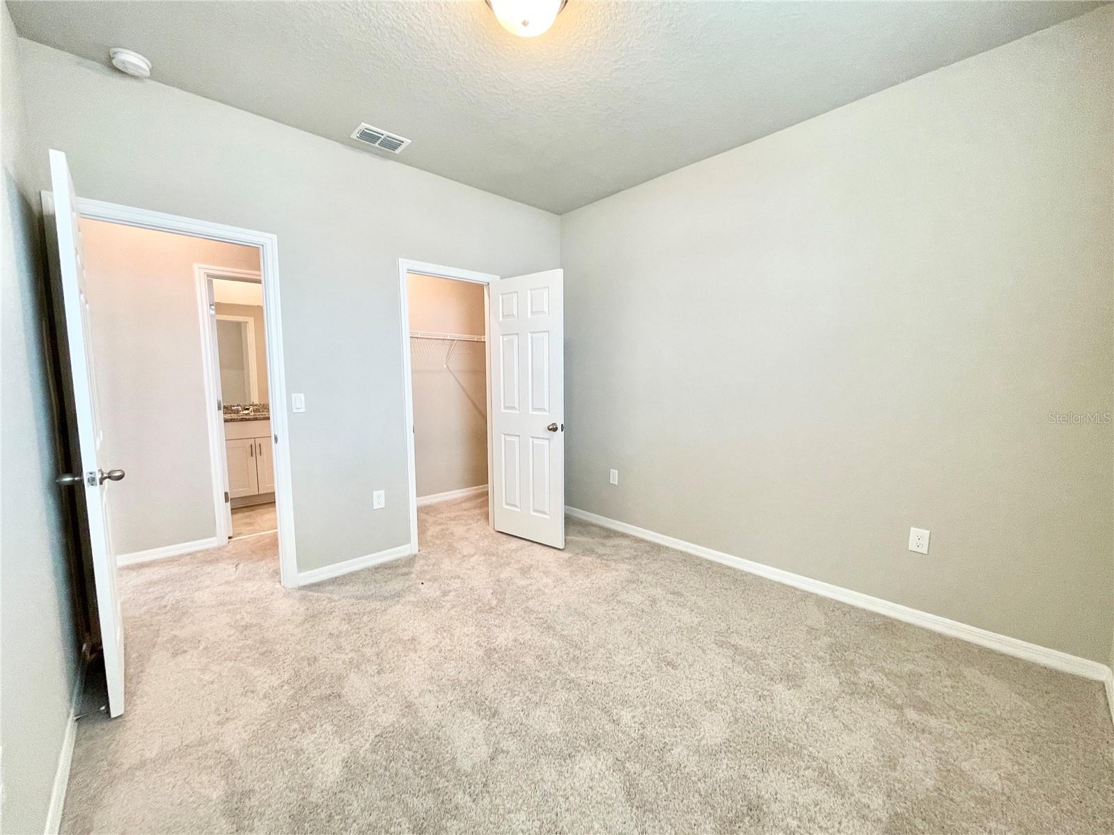 332 S Zuni Rd Property Photo 24
