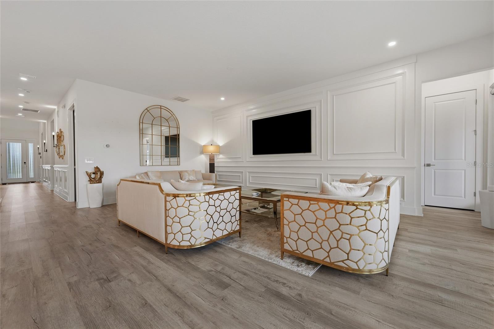 300 Muirfield Loop Property Photo 15