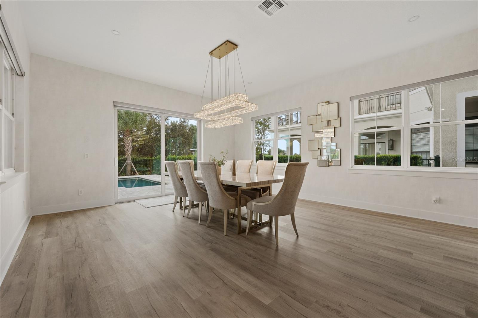 300 Muirfield Loop Property Photo 16