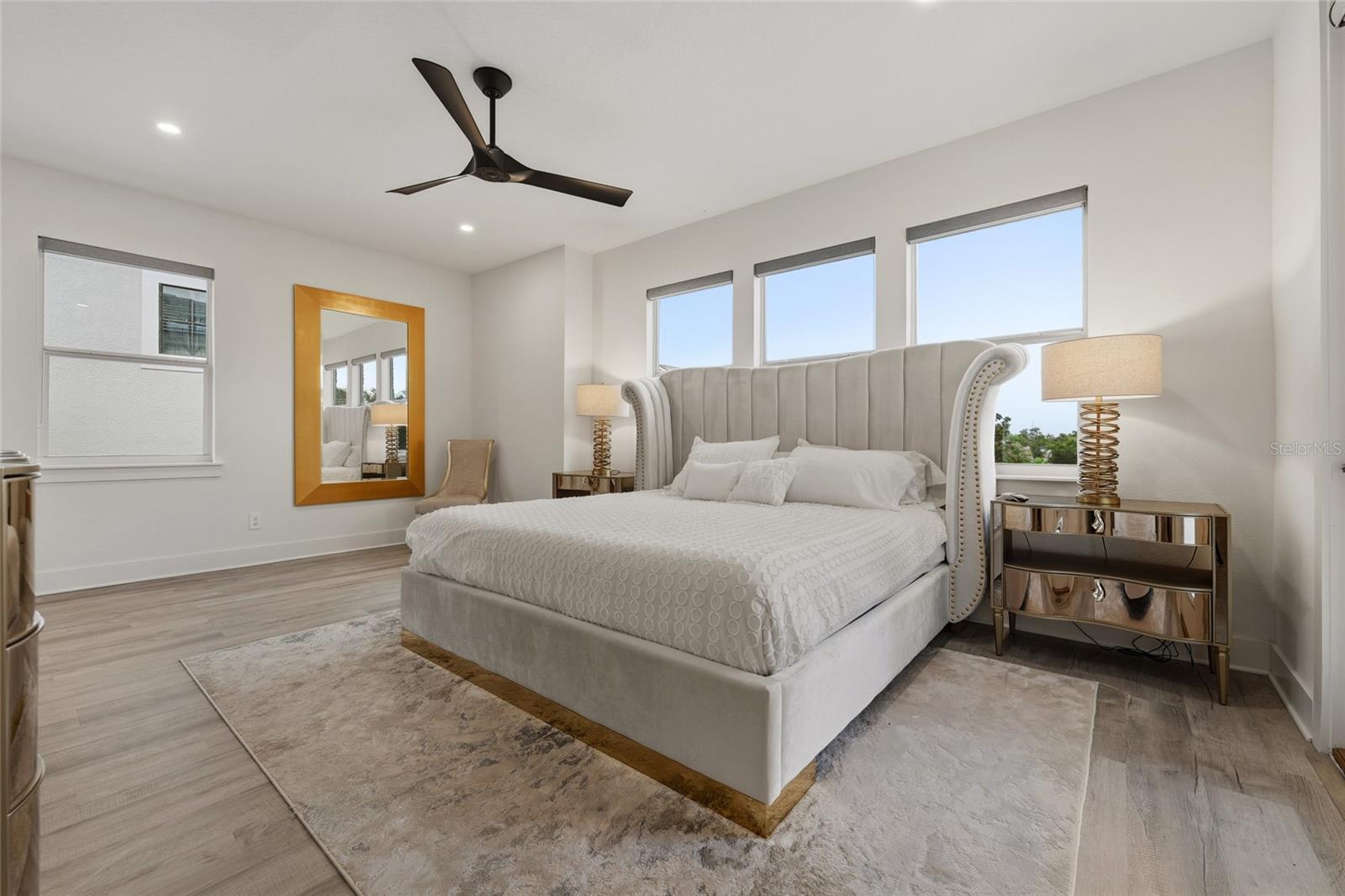 300 Muirfield Loop Property Photo 28