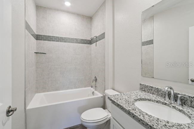 31 Whittingham Ln Property Photo 22