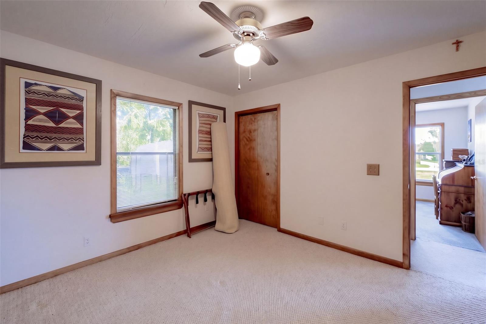 650 W Lorraine Dr Property Photo 13