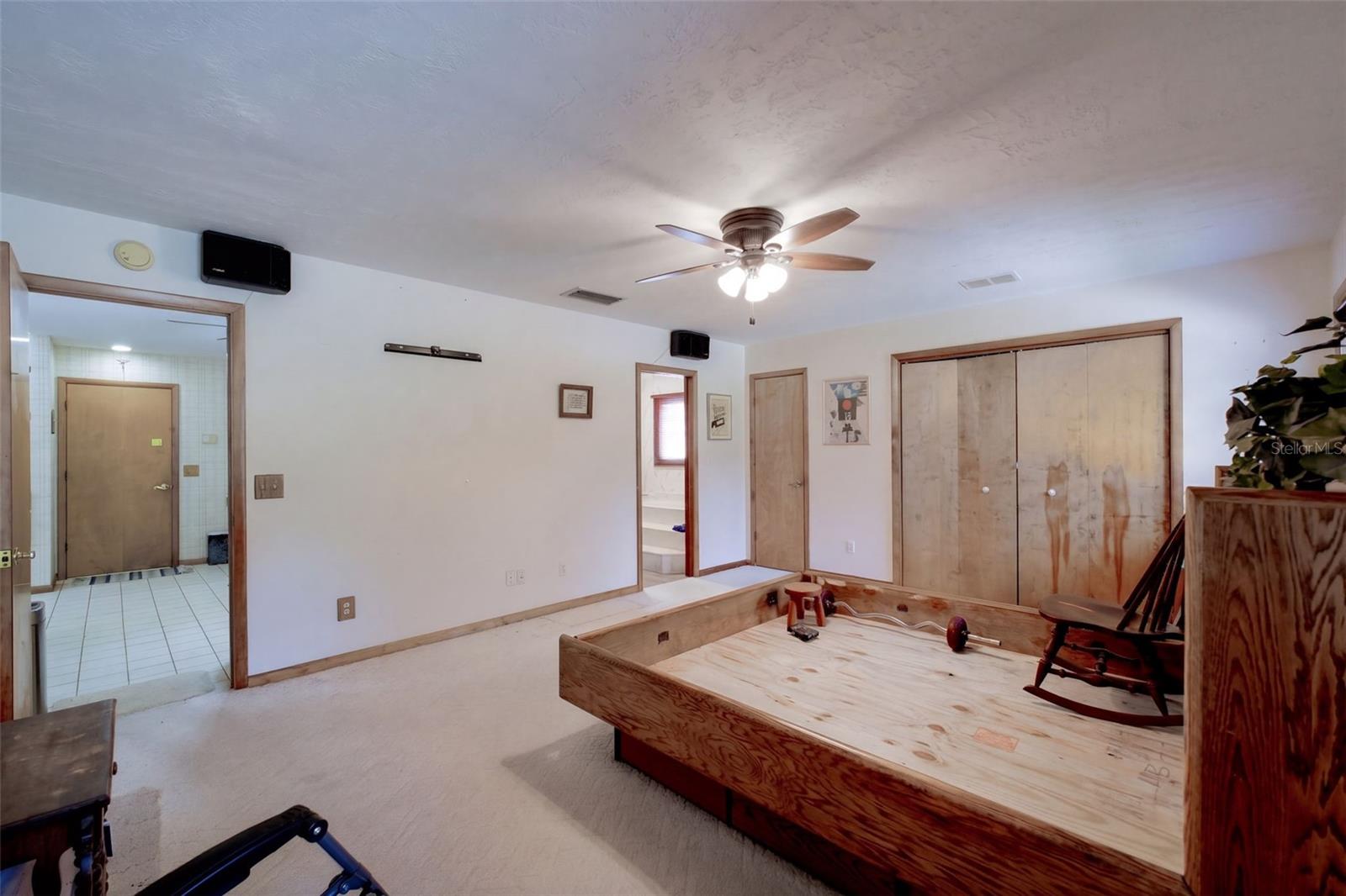 650 W Lorraine Dr Property Photo 44