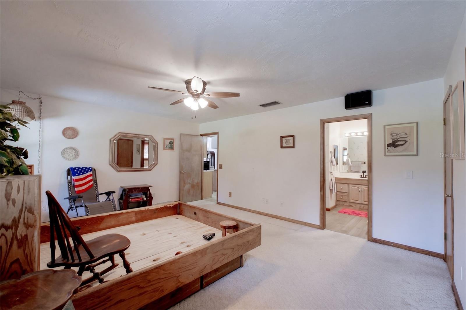650 W Lorraine Dr Property Photo 45