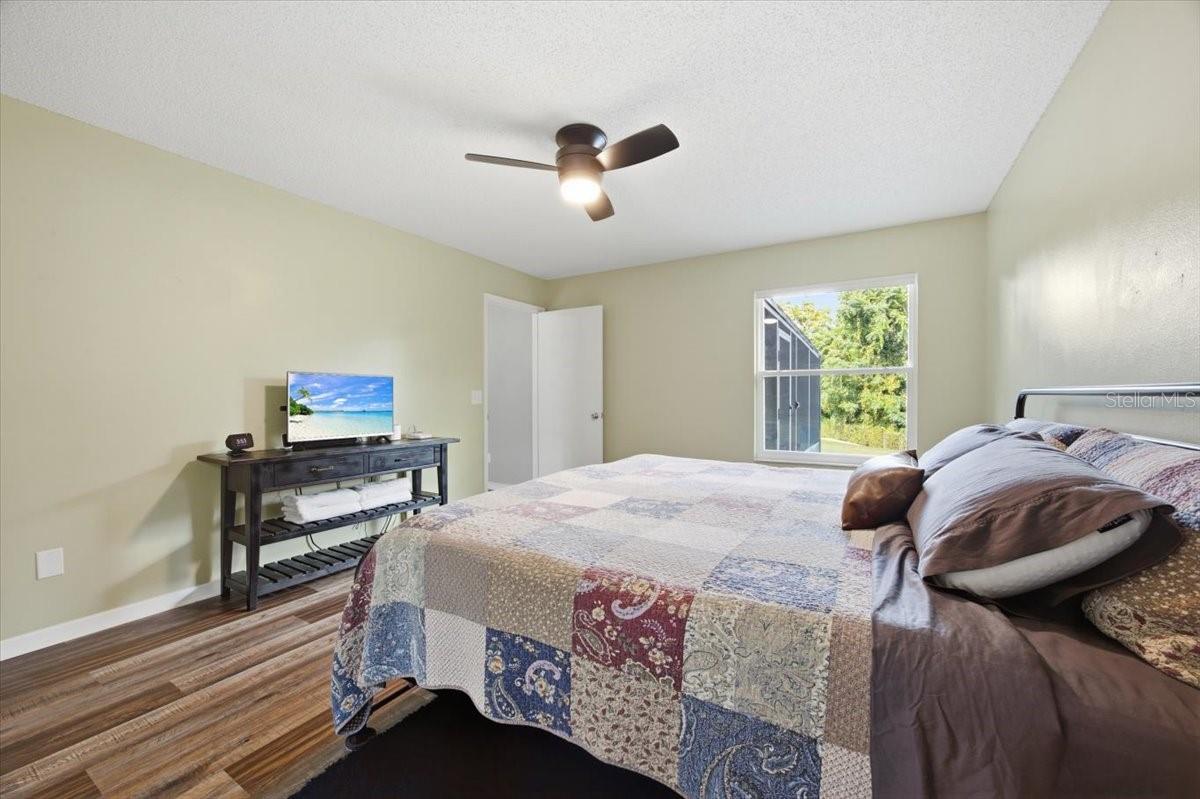 838 Satin Leaf Cir Property Photo 8
