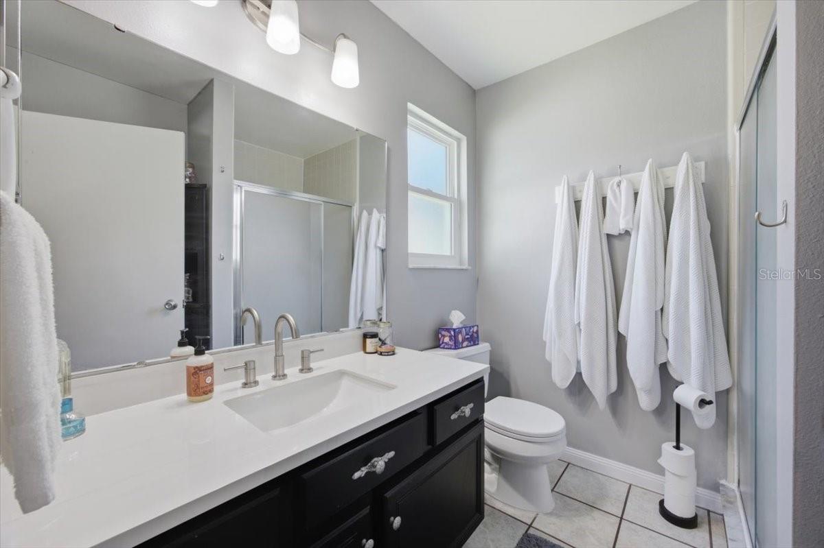 838 Satin Leaf Cir Property Photo 9