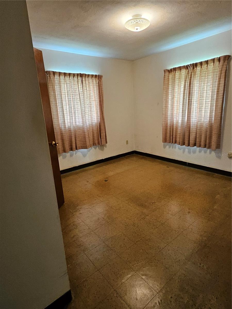 4309 Mizell St Property Photo 9