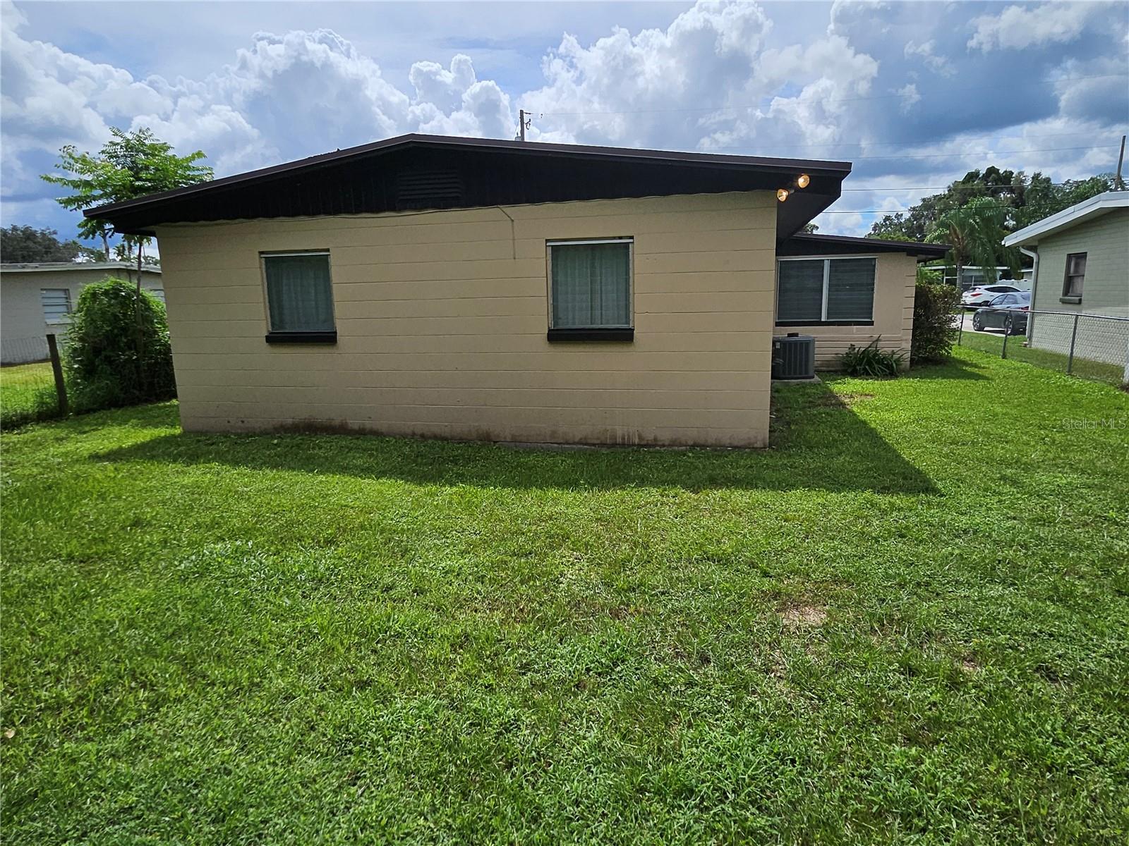 4309 Mizell St Property Photo 13