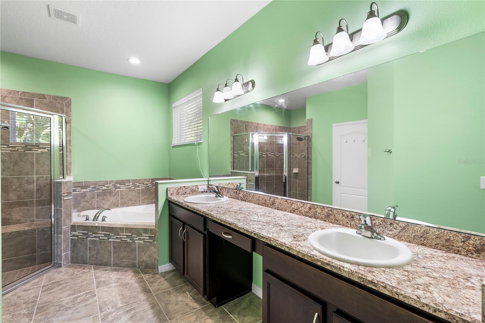 2384 Doyle Rd Property Photo 30
