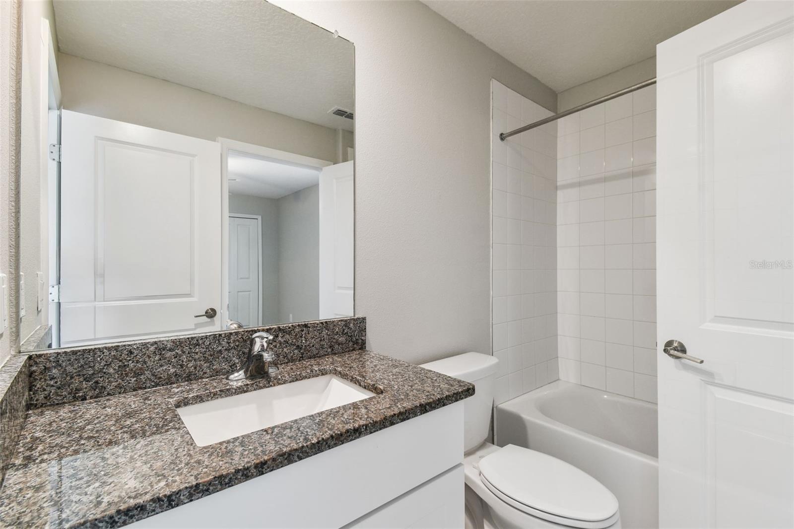 30814 Veridian Way Property Photo 53
