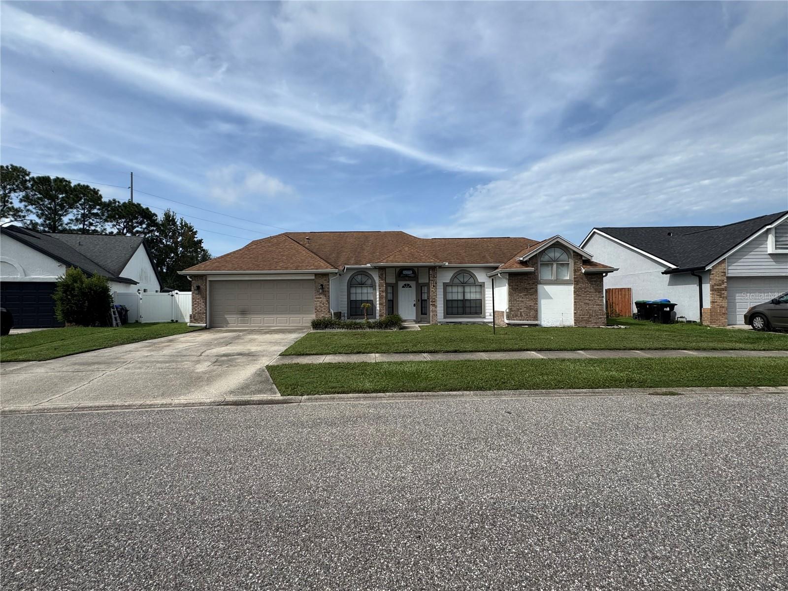 12745 Newfield Dr S Property Photo 1